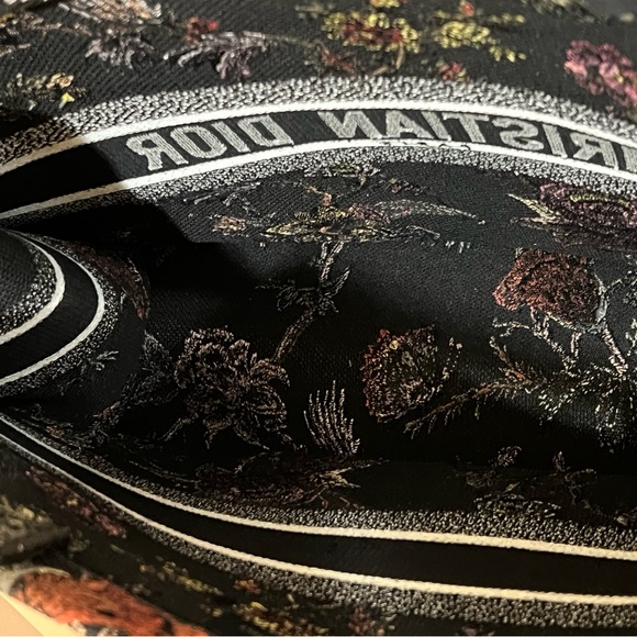 Christian Dior floral canvas large tote - Picture 3 of 10